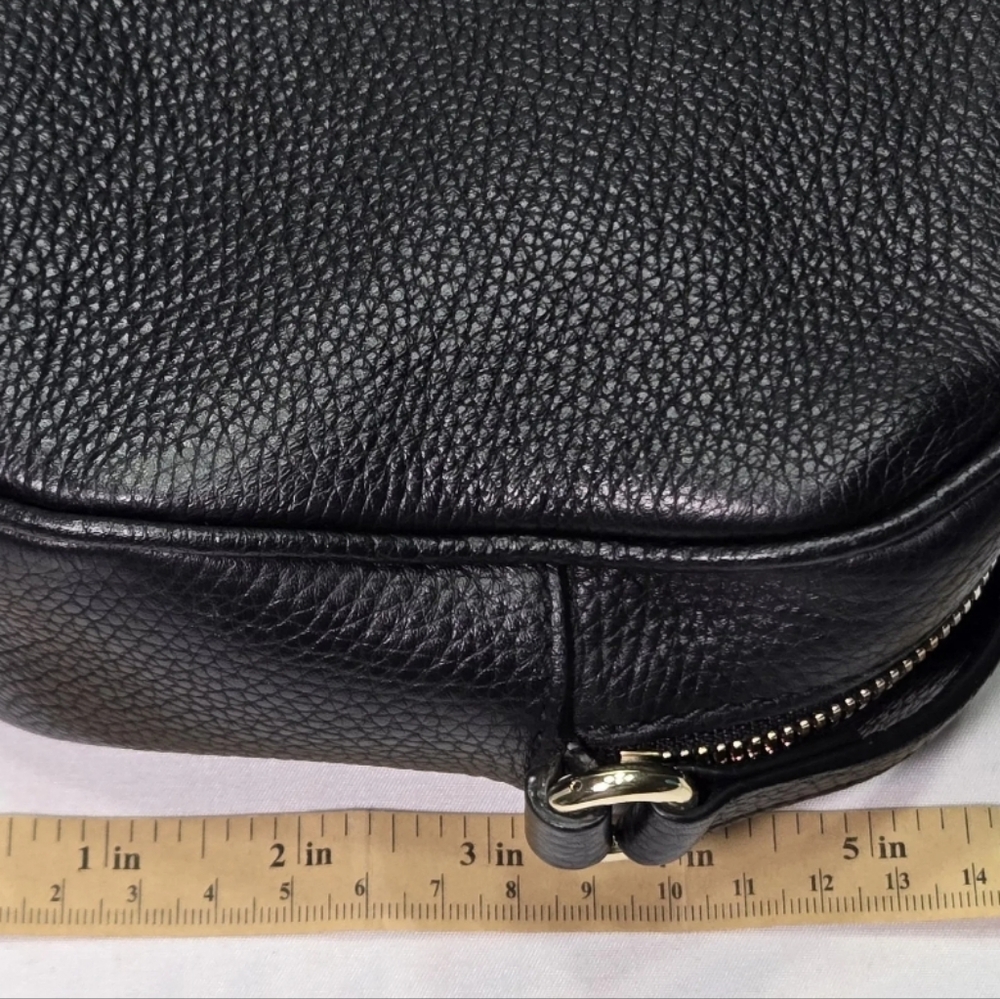 GUCCI Pebbled Calfskin Small SohoDisco Crossbody Bag - Picture 7 of 14